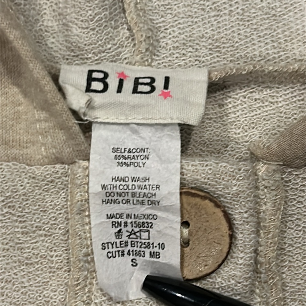 Bibi Tan Beige Hoodie Wood Button Accents Size Small - Picture 3 of 4
